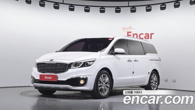 Kia Carnival 9-Seater Noblesse Special
