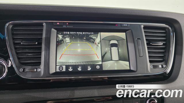 Kia Carnival 9-Seater Noblesse Special 2018 — фото 14