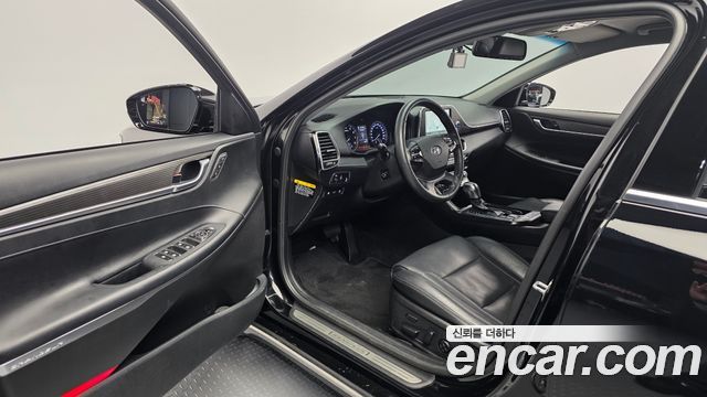 Hyundai Grandeur (IG) 2.4 Premium Special 2018 — фото 10