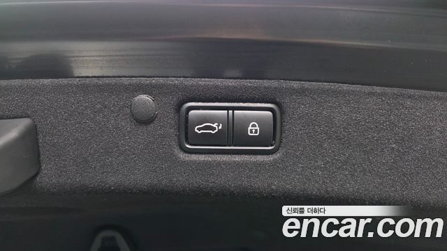 Hyundai Grandeur (IG) 2.4 Premium Special 2018 — фото 30
