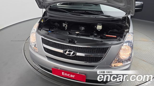 Hyundai Grand Starex 12-Seater Wagon CVX Luxury 2012 — фото 6