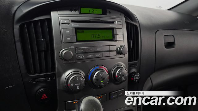 Hyundai Grand Starex 12-Seater Wagon CVX Luxury 2012 — фото 16
