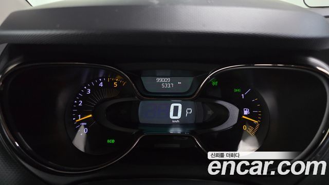 Renault Korea QM3 RE 2014 — фото 8
