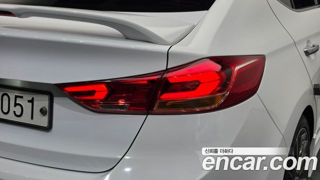 Hyundai Avante (AD) 1.6 Turbo Sport Extreme Selection 2017 — фото 23