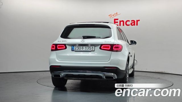 Mercedes-Benz GLC-Class (X253) GLC300e 4MATIC 2021 — фото 4