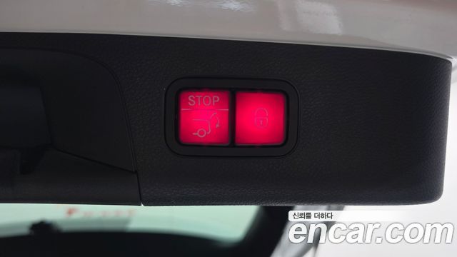 Mercedes-Benz GLC-Class (X253) GLC300e 4MATIC 2021 — фото 17
