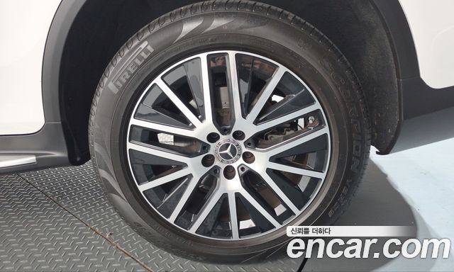 Mercedes-Benz GLC-Class (X253) GLC300e 4MATIC 2021 — фото 21