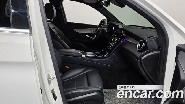 Mercedes-Benz GLC-Class (X253) GLC300e 4MATIC 2021 — фото 26