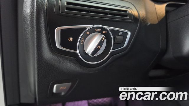 Mercedes-Benz GLC-Class (X253) GLC300e 4MATIC 2021 — фото 27