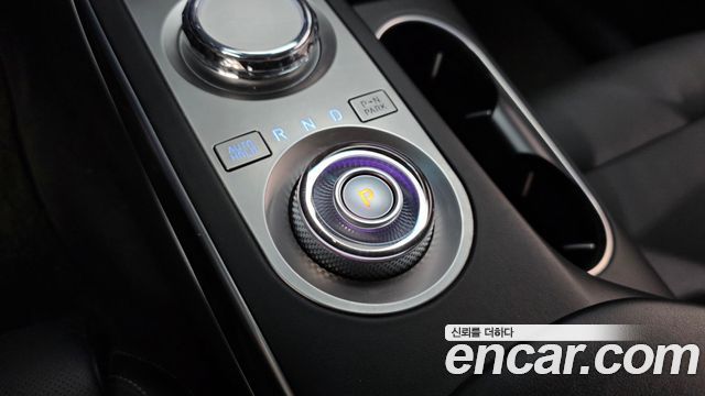 Genesis GV70 2.5T Gasoline 2WD 2021 — фото 9