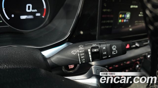Kia Niro Plus Air 2023 — фото 17