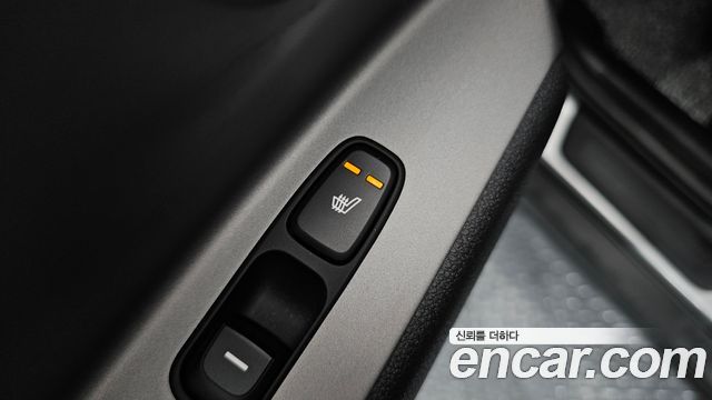 Kia Niro Plus Air 2023 — фото 27