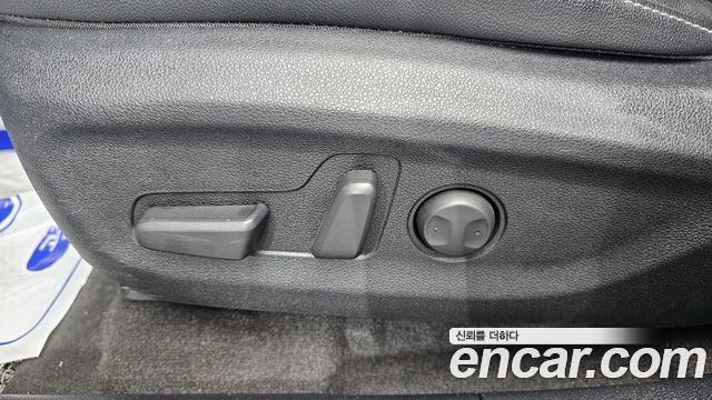 Kia Niro Plus Air 2023 — фото 31
