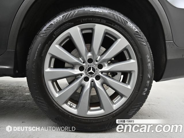 Mercedes-Benz GLC-Class (X253) GLC350e 4MATIC Premium 2019 — фото 5