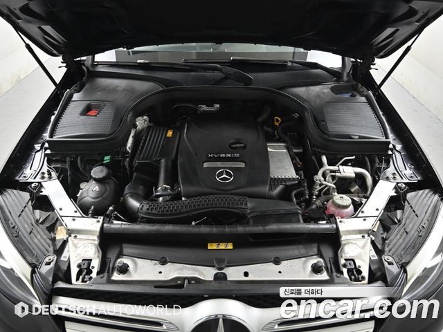 Mercedes-Benz GLC-Class (X253) GLC350e 4MATIC Premium 2019 — фото 6