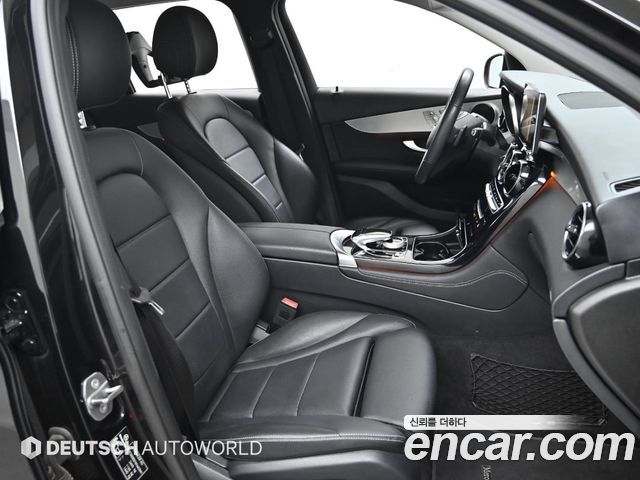 Mercedes-Benz GLC-Class (X253) GLC350e 4MATIC Premium 2019 — фото 10