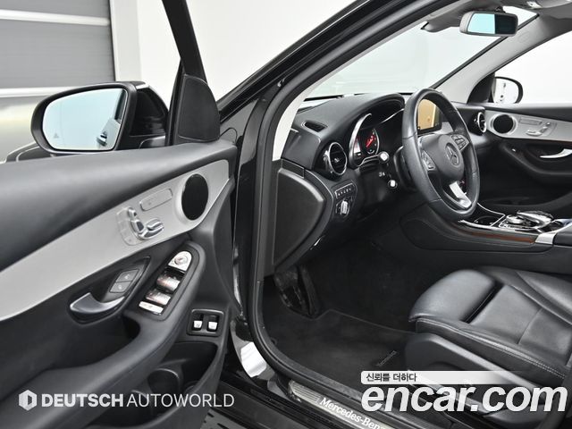 Mercedes-Benz GLC-Class (X253) GLC350e 4MATIC Premium 2019 — фото 15
