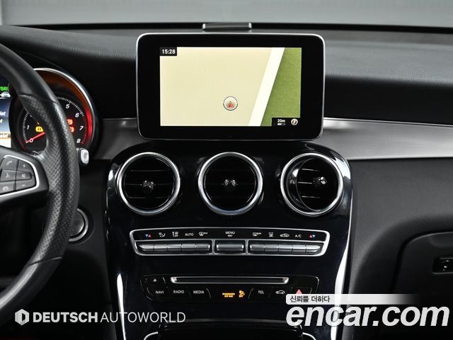Mercedes-Benz GLC-Class (X253) GLC350e 4MATIC Premium 2019 — фото 18
