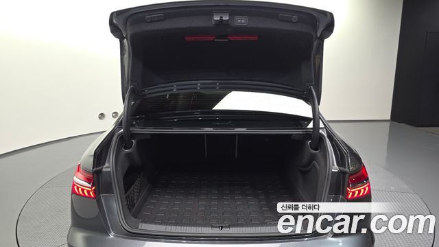 Audi A6 (C8) 45 TDI Quattro Premium 2021 — фото 24