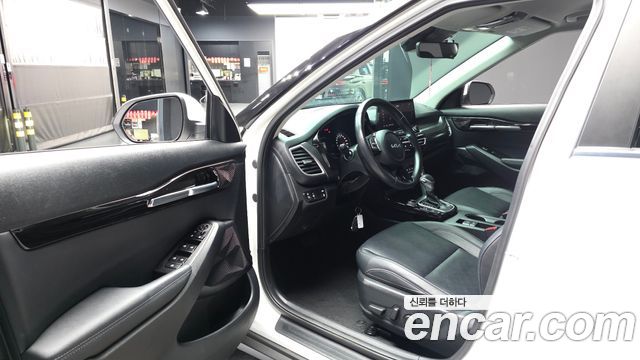 Kia Seltos Gasoline 1.6 Turbo 2WD Prestige 2023 — фото 10