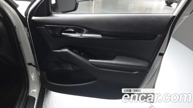 Kia Seltos Gasoline 1.6 Turbo 2WD Prestige 2023 — фото 24