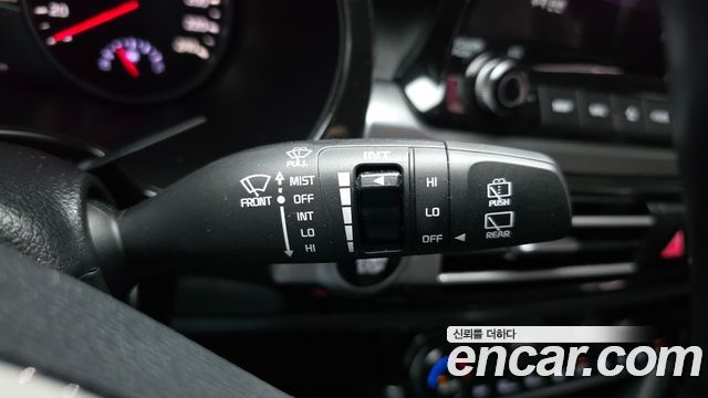 Kia Seltos Gasoline 1.6 Turbo 2WD Prestige 2023 — фото 27