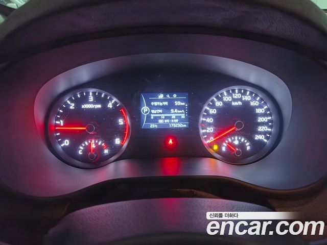 Kia Sportage (IV) Diesel 1.7 2WD Trendy 2016 — фото 10