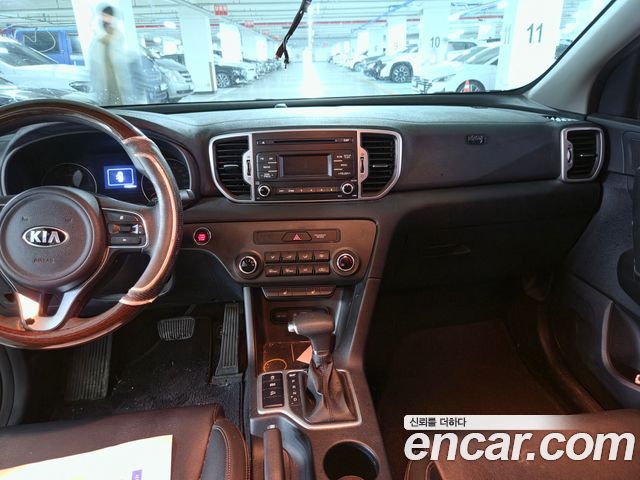 Kia Sportage (IV) Diesel 1.7 2WD Trendy 2016 — фото 12