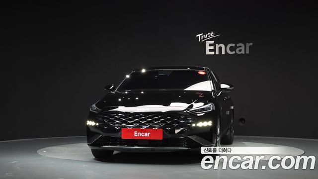 Kia K8 2.5 Gasoline 2WD Signature
