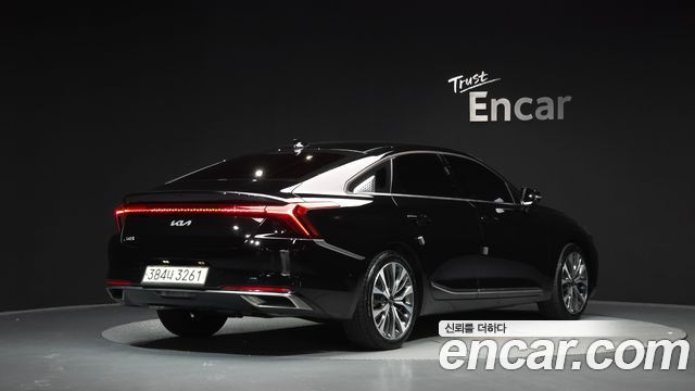 Kia K8 2.5 Gasoline 2WD Signature 2023 — фото 2