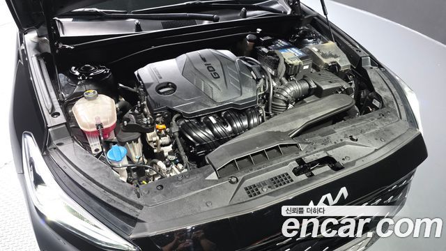Kia K8 2.5 Gasoline 2WD Signature 2023 — фото 6
