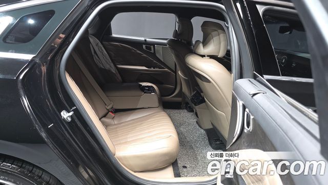 Kia K8 2.5 Gasoline 2WD Signature 2023 — фото 16