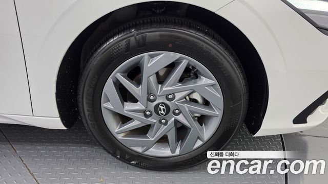 Hyundai Avante (CN7) 1.6 Inspiration 2025 — фото 21