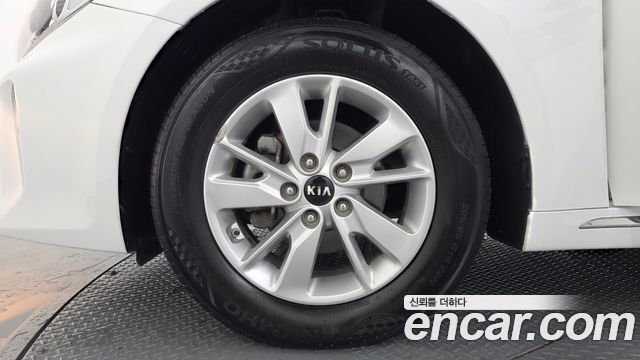 Kia K5 (II) LPI SX Luxury 2016 — фото 5