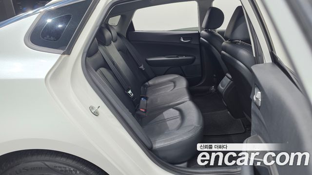 Kia K5 (II) LPI SX Luxury 2016 — фото 11