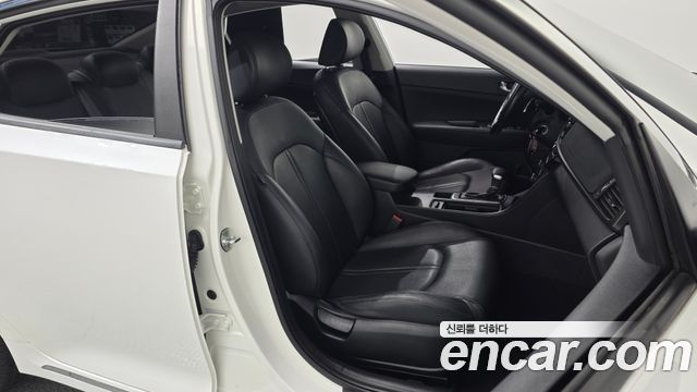 Kia K5 (II) LPI SX Luxury 2016 — фото 26