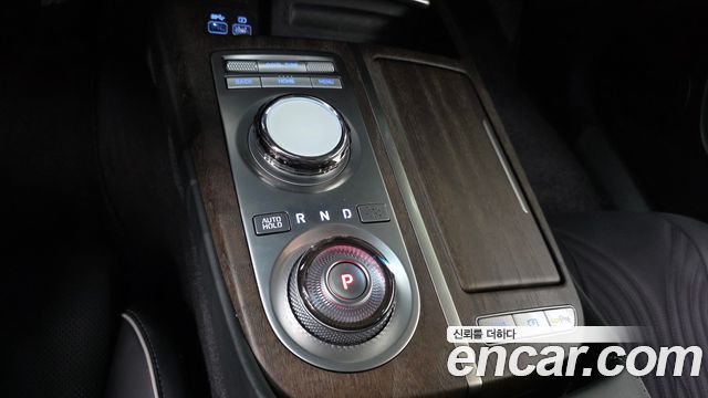 Genesis G80 (RG3) Gasoline 2.5 Turbo AWD 2024 — фото 9