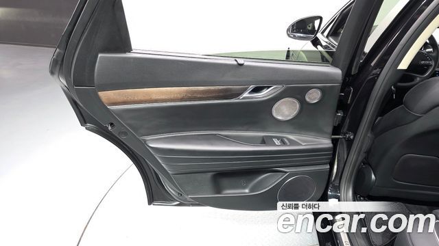 Genesis G80 (RG3) Gasoline 2.5 Turbo AWD 2024 — фото 25