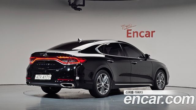 Hyundai Grandeur (IG) 2.4 Premium 2017 — фото 2