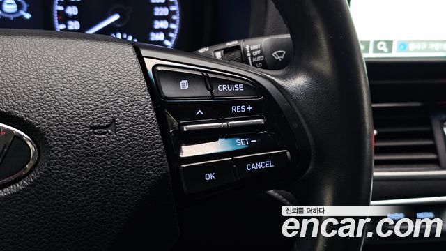 Hyundai Grandeur (IG) 2.4 Premium 2017 — фото 15