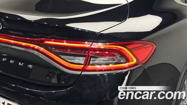 Hyundai Grandeur (IG) 2.4 Premium 2017 — фото 23