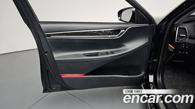 Hyundai Grandeur (IG) 2.4 Premium 2017 — фото 24