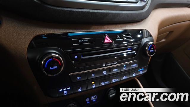 Hyundai Tucson Diesel 2.0 2WD Premium 2016 — фото 37
