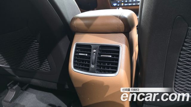 Hyundai Tucson Diesel 2.0 2WD Premium 2016 — фото 38