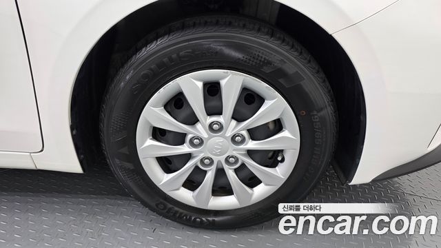 Kia K3 Standard 2021 — фото 21