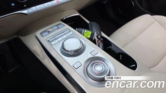 Genesis GV70 2.5T Gasoline AWD 2024 — фото 9
