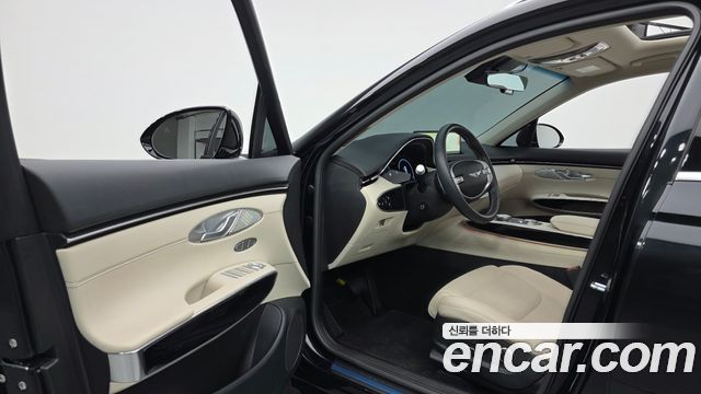 Genesis GV70 2.5T Gasoline AWD 2024 — фото 10