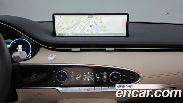 Genesis GV70 2.5T Gasoline AWD 2024 — фото 13