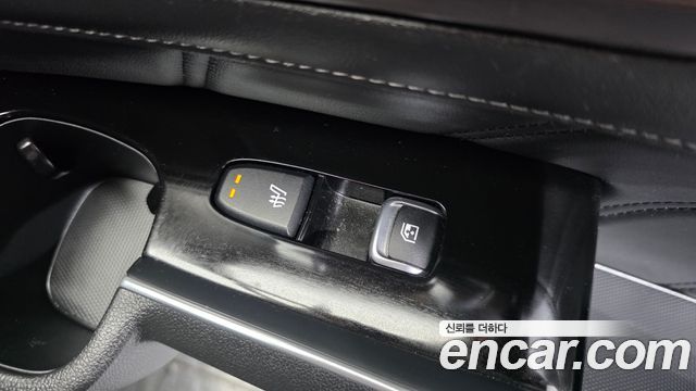 Kia Sorento (IV) Gasoline 2.5T 2WD Gravity 2021 — фото 18