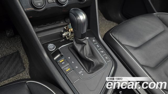 Volkswagen Tiguan (II) 2.0 TDI Prestige 2020 — фото 9